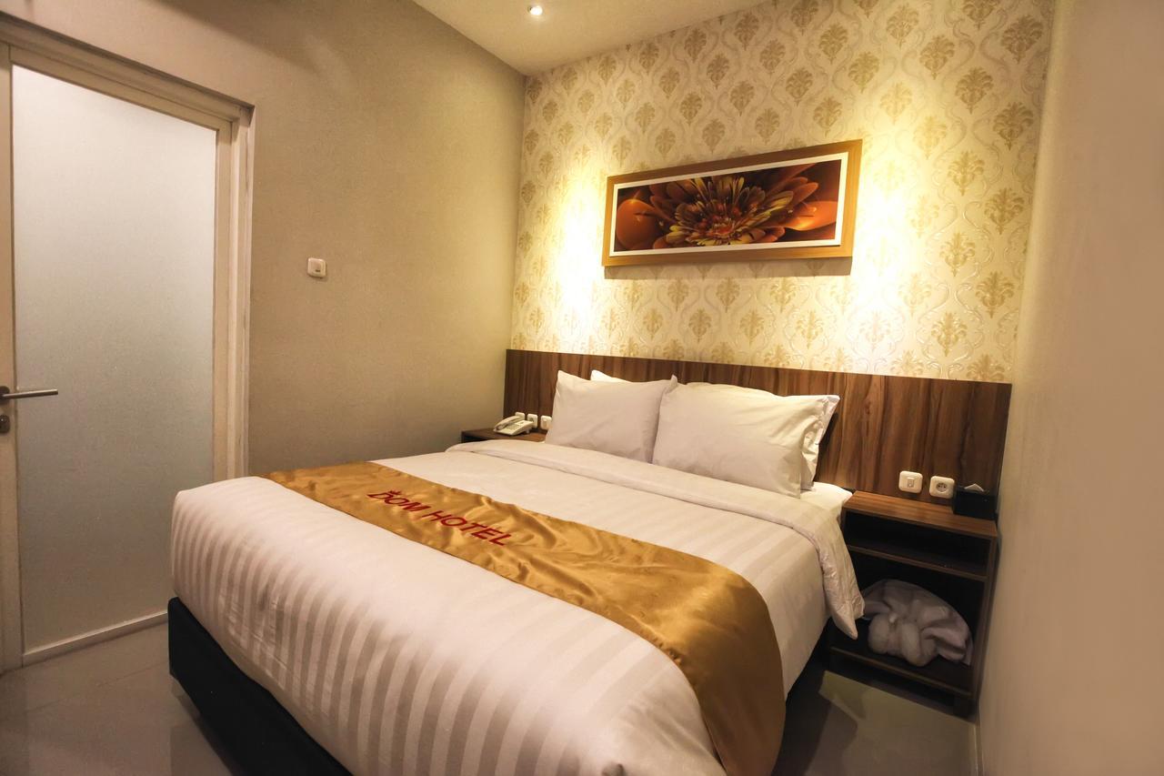 DOM Hotel Jogja Ngaglik Kültér fotó