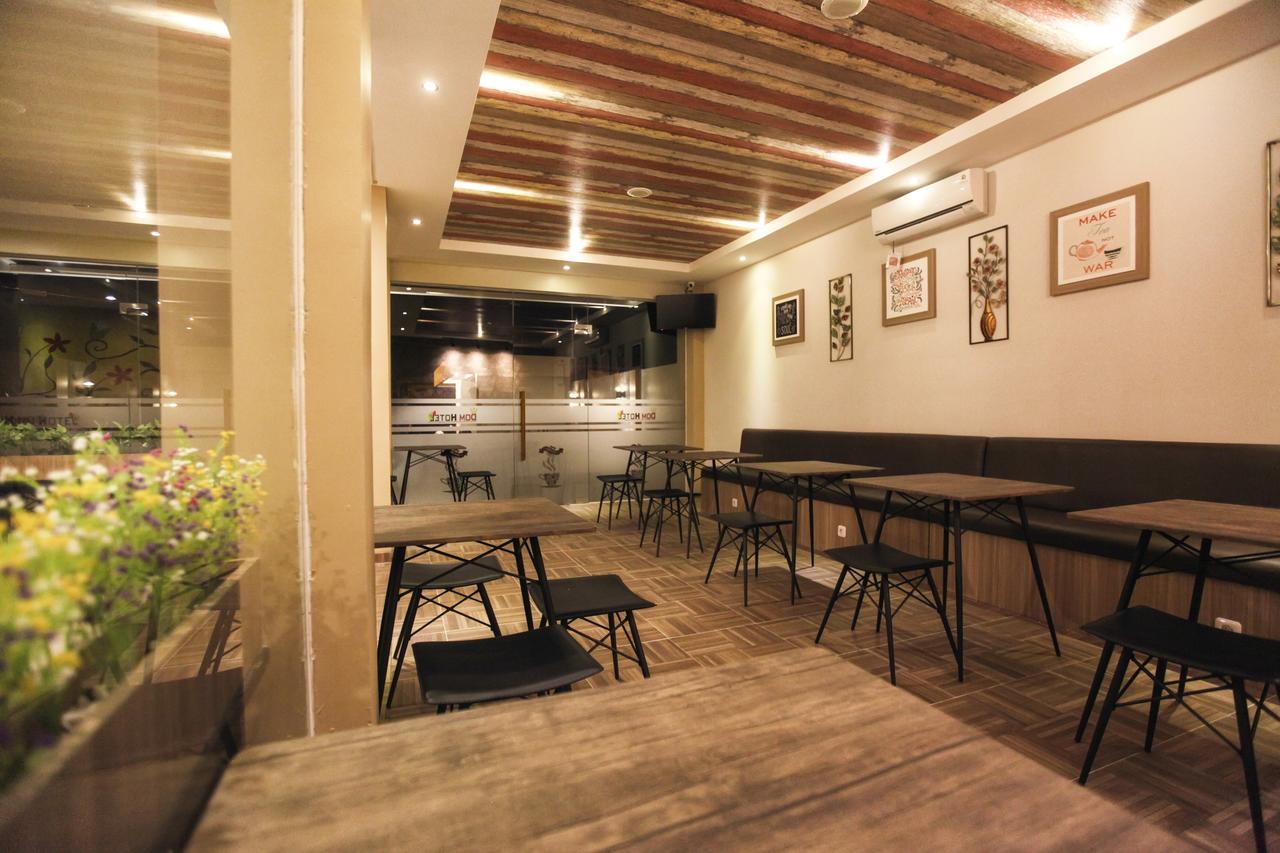 DOM Hotel Jogja Ngaglik Kültér fotó