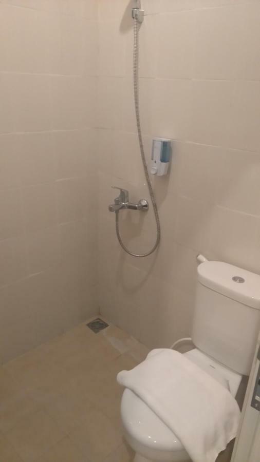 DOM Hotel Jogja Ngaglik Kültér fotó